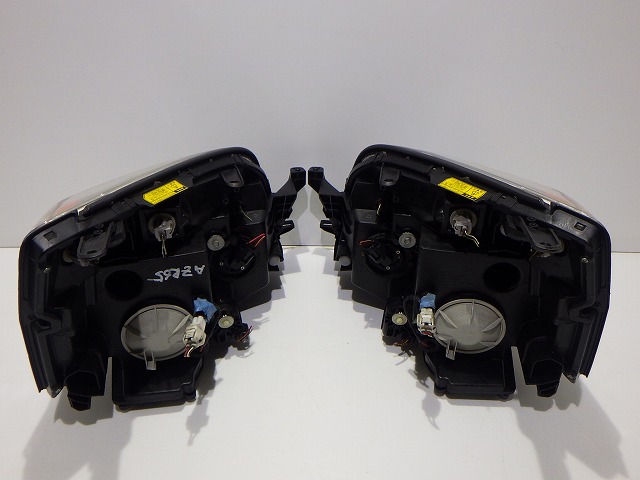 ヴォクシー ヘッドライト左右 HID AZR60/65 前期 28-154 C2 81110/81150-28680 コーティング 綺麗 260520053_8