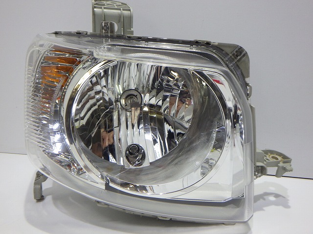 N-BOX 前照灯働き掛ける ハロゲン JF1 JF2 前期 P9911 Y 33100/33150-TY0-003 上塗り 美品 260611062