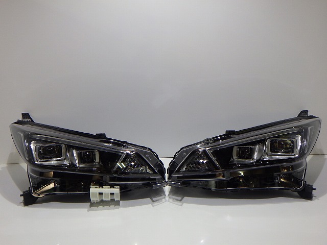 リーフ ヘッドライト左右 LED ZE1 前期 1954 P 26060/26010/5SK5A コーティング 美品 260424064