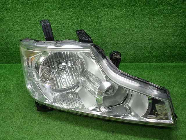 ホンダ RK系 ステップワゴン 前期 右ヘッドライト HID 100-22013 J1 231012066の通販はau PAY マーケット -  ワールドピース | au PAY マーケット－通販サイト