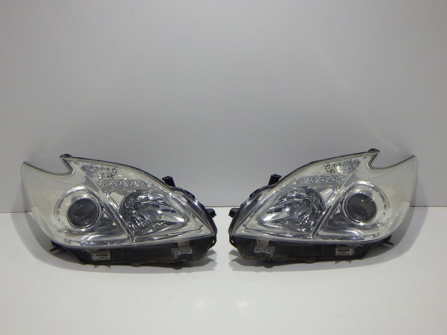 プリウス ヘッドライト左右 ハロゲン ZVW30 後期 47-29 イ 81110/81150-47500 コーティング 260606077