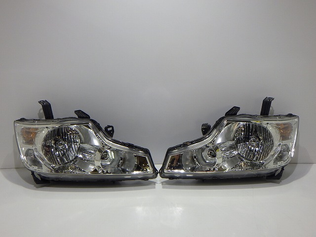 足つき手押し車 前照灯働き掛ける HID RK1/2 100-22013 J1 33101/33151-SZW-J11 上塗り 260516096