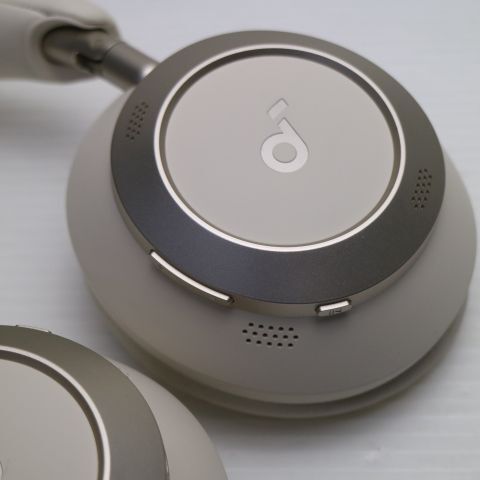 超美品 Anker Soundcore Space One Pro シャンパンゴールド ワイヤレス