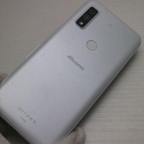 美品 F-51B arrows We ホワイト スマホ 白ロム 本体 即日発送 土日祝発送OK