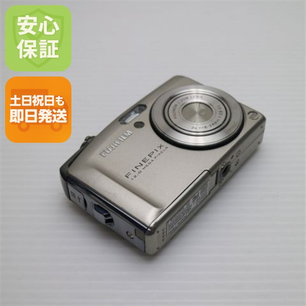 超美品 FinePix F50fd シルバー 中古本体 安心保証 即日発送 FUJIFILM デジカメ デジタルカメラ 本体
