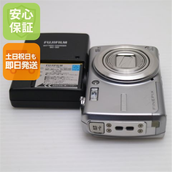 超美品 FinePix F100fd シルバー 中古本体 安心保証 即日発送 FUJIFILM デジカメ デジタルカメラ 本体