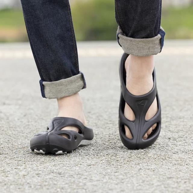 KEEN キーン シャンティ SHANTI メンズ サンダル スライダーサンダル 1018206の通販は