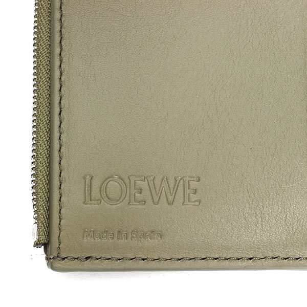 ロエベ LOEWE アナグラム バーティカル ウォレット スモール 三つ折り財布【ARTICHOKE GREEN】 C821S33X01  8593/【2023SS】l-wallet｜au PAY マーケット
