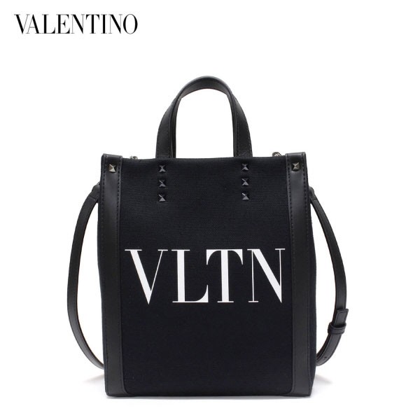 ヴァレンティノ・ガラヴァーニ Valentino Garavani VLTNプリント