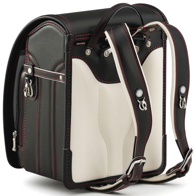 村瀬鞄行 ］ レザーボルカ ランドセル ブラック×レッド 鋲:7ソル