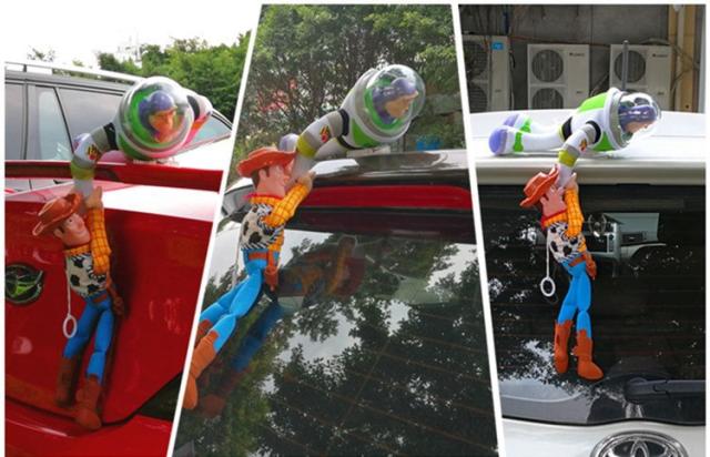 新品トイストーリー ウッディ バズ セットヘルメット付き14 シンクウェイ社 トイストーリー3 インタラクティブ・バディーズ