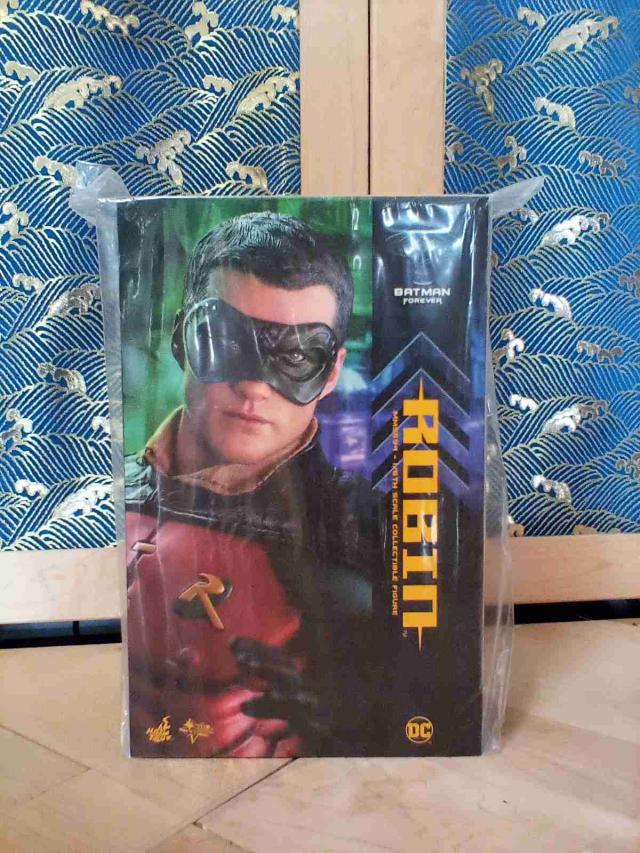 新品フィギュア ロビン 「バットマン フォーエヴァー」 ムービー・マスターピース 1/6 アクションフィギュア ムービー・マスターピース『バットマン フォーエヴァー』１／６