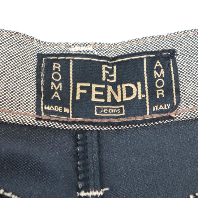 FENDIフェンディ　ロゴ　デニムタイトスカート　made in ITALY FENDIフェンディ ロゴ デニムタイトスカート made in ITALY