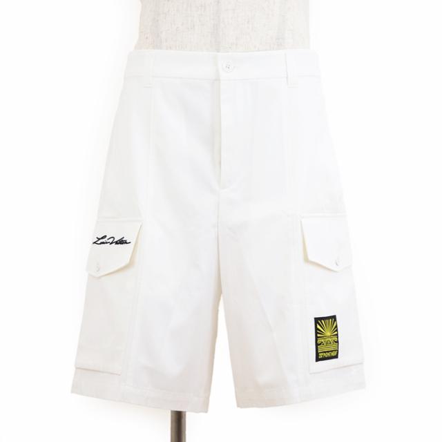 クリアランスSALE【美品】ルイ・ヴィトン 2024SS エンブロイダード コットン カーゴ ショーツ 6ポケット パンツ メンズ サイズ 54 白 イタリア製 LOUIS VUITTON【中古】の通販は