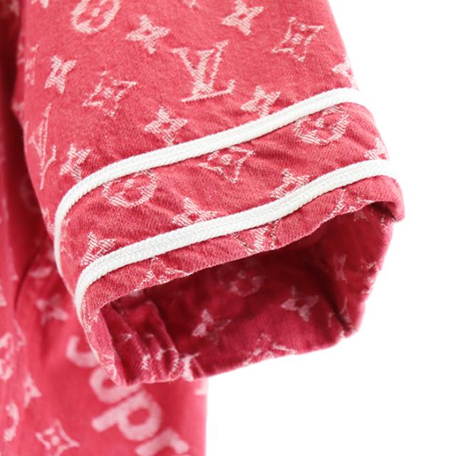 ルイ・ヴィトン × シュプリーム Wネーム コラボ オーバーサイズ デニム ベースボールシャツ モノグラム LV ロゴ コットン100% トップス 半袖 メンズ サイズ S レッド ホワイト 赤 白 総柄 フランス製 LOUIS VUITTON × Supremeの通販は ルイ・ヴィトン × シュプリーム Wネーム コラボ オーバーサイズ デニム ベースボールシャツ モノグラム LV ロゴ コットン100% トップス 半袖 メンズ サイズ S レッド ホワイト 赤 白 総柄 フランス製 LOUIS VUITTON × Supremeの通販は