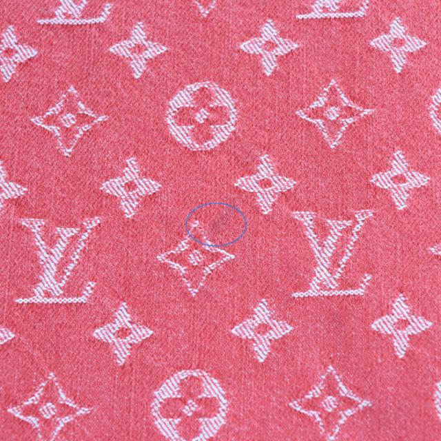 ルイ・ヴィトン × シュプリーム Wネーム コラボ オーバーサイズ デニム ベースボールシャツ モノグラム LV ロゴ コットン100% トップス 半袖 メンズ サイズ S レッド ホワイト 赤 白 総柄 フランス製 LOUIS VUITTON × Supremeの通販は ルイ・ヴィトン × シュプリーム Wネーム コラボ オーバーサイズ デニム ベースボールシャツ モノグラム LV ロゴ コットン100% トップス 半袖 メンズ サイズ S レッド ホワイト 赤 白 総柄 フランス製 LOUIS VUITTON × Supremeの通販は