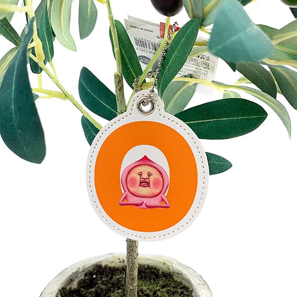 こびとづかん イニシャルバッチ O カクレモモジリ キーホルダー バッヂ お名前 グッズ Mcorの通販はau Pay マーケット Perfect World Tokyo