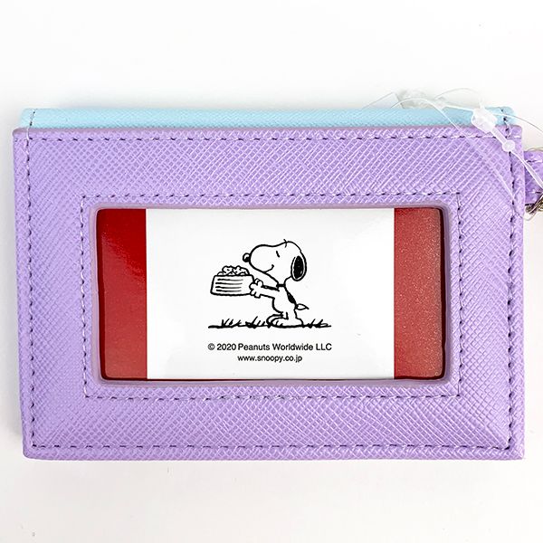 Snoopy スヌーピー 二つ折りパスケース Pu レインボースヌーピー パスケース 定期入れ リール付きパスケース 紫 グッズ Mcor の通販はau Pay マーケット Perfect World Tokyo