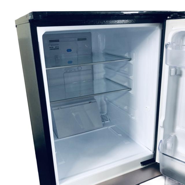 【中古】 【自社配送エリア内限定】 シャープ SHARP 冷蔵庫 2018年製 2ドア 137L ブラック ファン式 両方開き SJ-GD14E-B 一人暮らし 奥行60cm以下 送料無料 設置無料 地域限定 埼玉 東京 千葉 神奈川 RANK_B_2