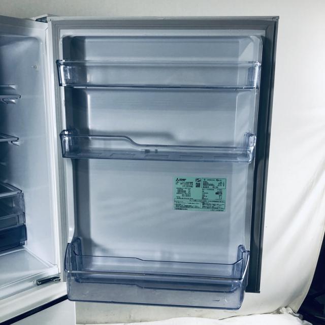 【中古】 【自社配送エリア内限定】 三菱 MITSUBISHI 冷蔵庫 2018年製 3ドア 330L ホワイト ファン式 右開き MR-CX33D-W ファミリー 大型 300L以上 送料無料 設置無料 地域限定 埼玉 東京 千葉 神奈川 RANK_B_5