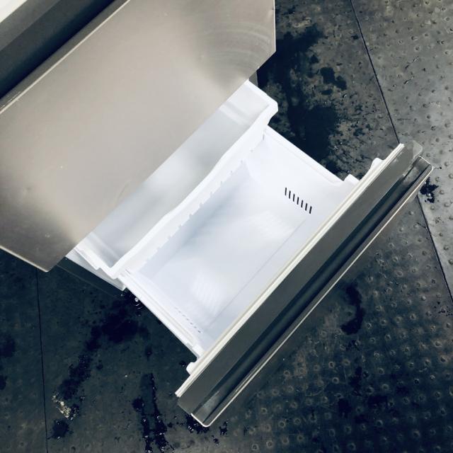 【中古】 【自社配送エリア内限定】 日立 HITACHI 冷蔵庫 2022年製 3ドア 265L シャンパン ファン式 右開き R-27RV(N) ファミリー 大型 200L以上 送料無料 設置無料 地域限定 埼玉 東京 千葉 神奈川 RANK_C_4