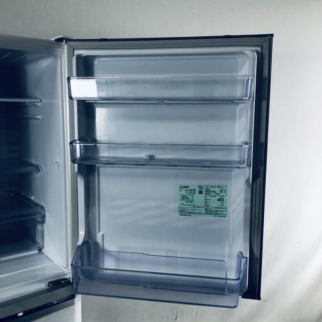 【中古】 【自社配送エリア内限定】 三菱 MITSUBISHI 冷蔵庫 2019年製 3ドア 335L パールホワイト ファン式 右開き MR-C34D-W ファミリー 大型 300L以上 送料無料 設置無料 地域限定 埼玉 東京 千葉 神奈川 RANK_B_5