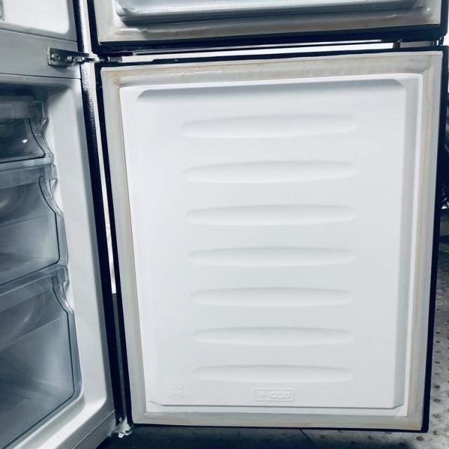 【中古】 【自社配送エリア内限定】 ハイセンス Hisense 冷蔵庫 2022年製 2ドア 175L ブラック ファン式 右開き HR-D1701B 一人暮らし 大きめ 奥行60cm以下 送料無料 設置無料 地域限定 埼玉 東京 千葉 神奈川 RANK_A_5
