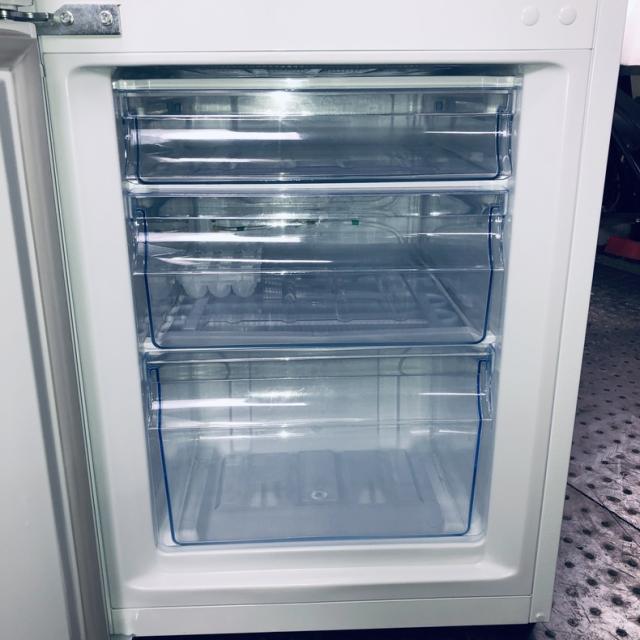 【中古】 【自社配送エリア内限定】 ハイセンス Hisense 冷蔵庫 2025年製 2ドア 175L ホワイト ファン式 左開き HR-D1701WL 一人暮らし 大きめ 奥行60cm以下 送料無料 設置無料 地域限定 埼玉 東京 千葉 神奈川 RANK_B_3