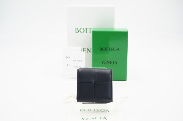 ☆安心の3大保証☆ Aランク ≪BOTTEGA VENETA ボッテガ ヴェネタ/コインケース≫ 679846 カセット 折り畳みコインパース ネイビー 極美品