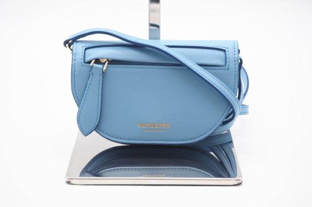 ☆安心の3大保証☆ Aランク ≪BURBERRY バーバリー/ショルダーバッグ≫ 80407361 マイクロ オリンピア レザー ミニ ブルー 極美品 送料無料の通販は