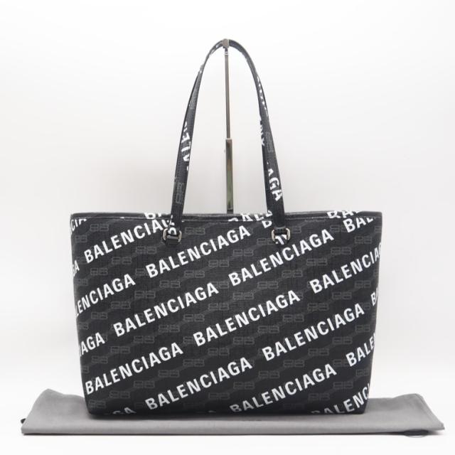 ☆安心の3大保証☆ABランク ≪BALENCIAGA バレンシアガ/トートバッグ≫ 702698 BBモノグラム シグネチャー ミディアム ショッパー バッグ ブラックの通販は