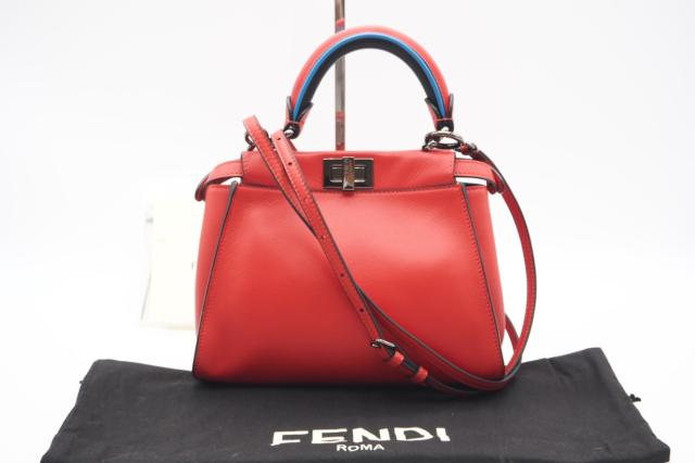 ☆安心の3大保証☆ ABランク ≪FENDI フェンディ/2WAYバッグ≫ 8BN316 ミニ ピーカーブー レザー アイコニック ハンドバッグ レッド ブルー 送料無料