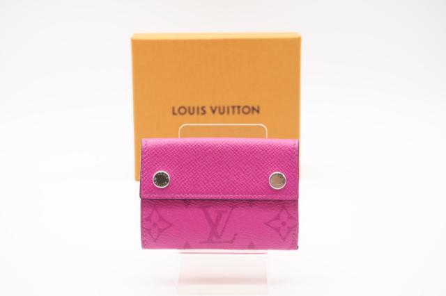 極美品】ルイヴィトン ディスカバリーコンパクト タイガラマ 折り財布