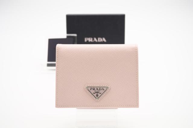 ☆安心の3大保証☆ ABランク ≪PRADA プラダ/三つ折り財布≫ 1MV204 サフィアーノ トライアングル コンパクトウォレット ピンク 美品 送料無料