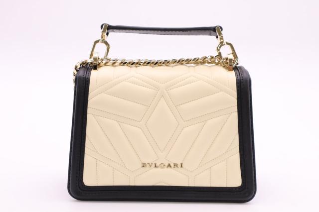 ☆安心の3大保証☆ Aランク ≪BVLGARI ブルガリ/ショルダーバッグ≫ 289944 セルペンティ レザー ダイヤモンド ブラスト ベージュ ブラック 送料無料 ショルダーバッグ