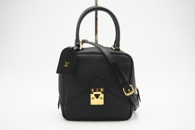 ☆安心の3大保証☆  Aランク ≪LOUIS VUITTON ルイ ヴィトン/2WAYバッグ≫ M55334 トリヨンレザー スクエア ハンドバッグ ノワール ブラック 送料無料