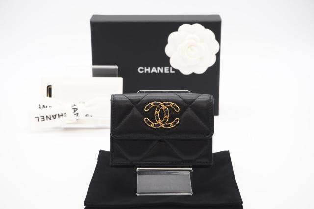 ★3日以内返品可★ CHANEL シャネル AP1789 ラムスキン 19 スモール フラップ ウォレット ブラック ピンク 財布