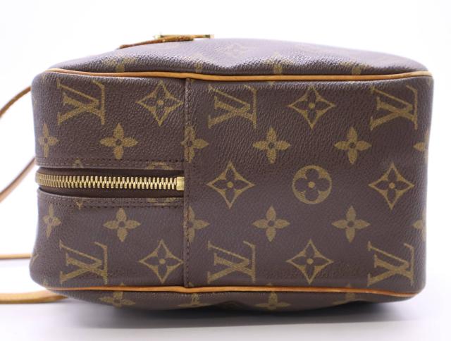ルイヴィトン LOUIS VUITTON シテGM ショルダーバッグ PVCコーティングキャンバス モノグラム ブラウン レディース 中古 ☆3日以内返品可☆ LOUIS VUITTON ルイ ヴィトン M51181 モノグラム