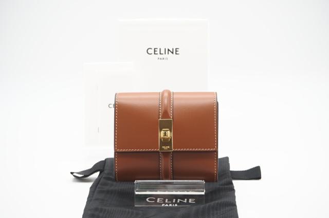 ★３日以内返品可★ CELINE セリーヌ 10F523CQ7.04LU サテンドカーフスキン スモール トリフォールドウォレット 16セーズ タン 財布