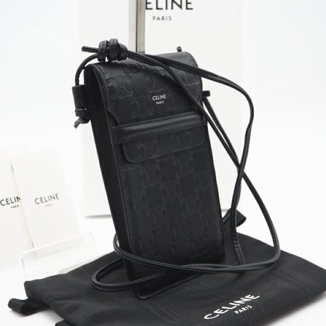 ★3日以内返品可★ CELINE セリーヌ 10G333FQD-38SI トリオンフ レザー フォンホルダー ブラック ショルダーバック 極美品
