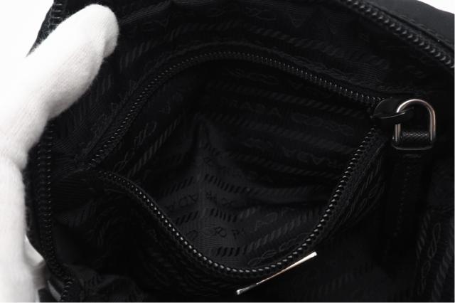 ★3日以内返品可★ 極美品 PRADA プラダ ナイロン テスートスマルト ロゴポーチ 1NE021 ポーチ ブラック ナイロン レディース_9