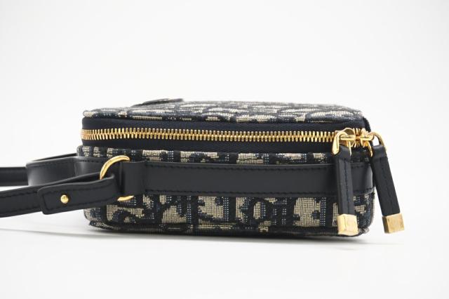 ★3日以内返品可★ 美品 Christian Louboutin クリスチャンルブタン キャンバス OBLIQUE 30 モンテーニュ ショルダーバッグ S2141UTZQ 2wayショルダーバッグ ネイビー キャンバス レディース_5