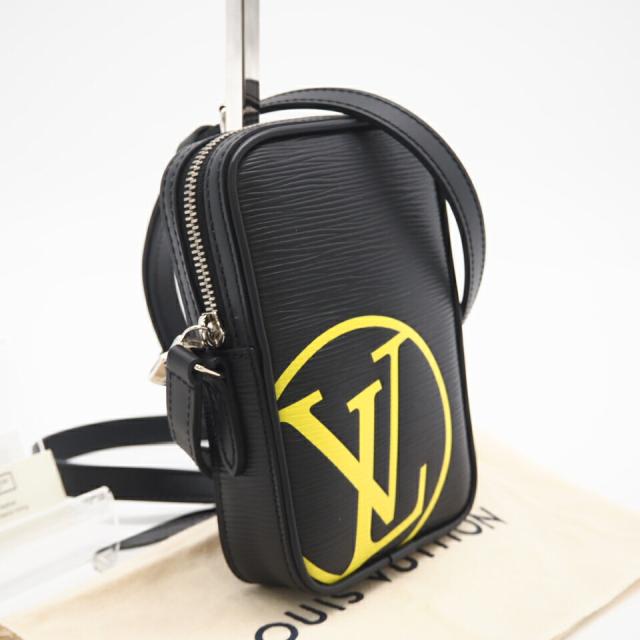 ★3日以内返品可★ 美品 LOUIS VUITTON ルイ・ヴィトン エピ ダヌーブ PM M55120 ショルダーバッグ ブラック イエロー グレインレザー レディース