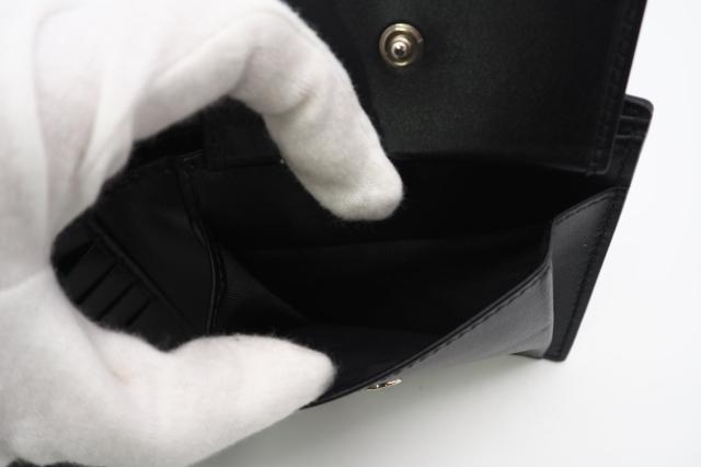 ★3日以内返品可★ 極美品 GUCCI グッチ GGエンボス レザー コンパクトウォレット 625555 二つ折り財布 ブラック レザー メンズ_10