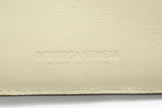 ★3日以内返品可★ 極美品 BOTTEGAVENETA ボッテガヴェネタ イントレチャート大 レザー カセット バイカラー 二つ折りコンパクトウォレット カーキ ベージュ 649603 二つ折り財布 バイカラー カーキ レザー メンズ_10