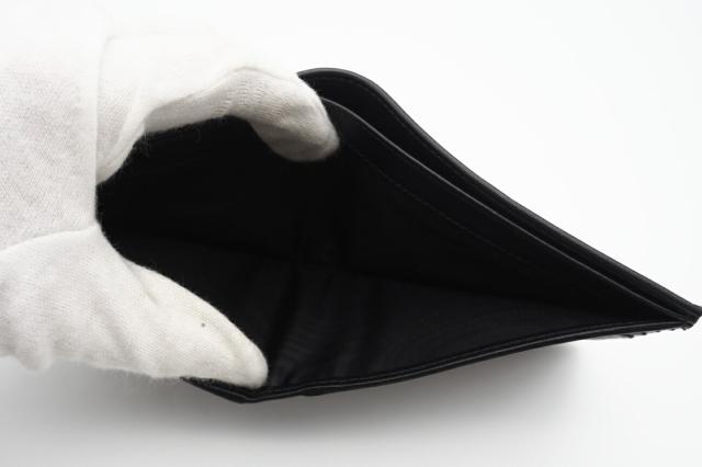 ★3日以内返品可★ 極美品 PRADA プラダ パテントレザー コンパクト二つ折り財布 2MO513 二つ折り財布 シルバー　ブラック パテントレザー メンズ_10