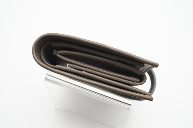 ★3日以内返品可★ 美品 CELINE セリーヌ レザー スモール ストラップウォレット バイカラー ぺブル ミネラル 10H263BRU.10PI 二つ折り財布 バイカラー ベージュ　ブルー グレインカーフレザー レディース_7