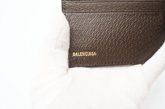 ★3日以内返品可★ 極美品 BALENCIAGA バレンシアガ ザ ハッカープロジェクト グッチ×バレンシアガ PVC×レザー コンパクトウォレット 680403 二つ折り財布 ベージュ コーティングキャンバス レザー メンズ_12