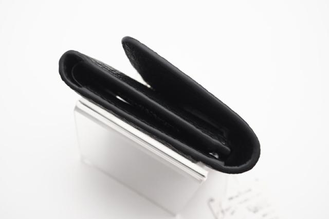 ★3日以内返品可★ 極美品 MAISON MARGIELA メゾンマルジェラ グレインレザー スリーフォールドウォレット SA3UI0010 三つ折り財布 ブラック レザー グレインレザー レディース_7