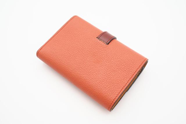 ★3日以内返品可★ 美品 LOEWE ロエベ ソフトグレインカーフ スモール バーティカル ウォレット C660S86X01 三つ折り財布 オレンジ カーフレザー レディース_3